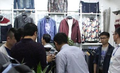 石獅服裝網批中心 入駐率百分百，開啟線上批發新篇章